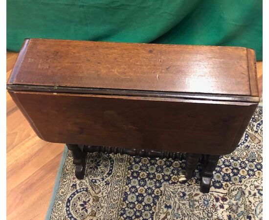 Living room table/dumbwaiter