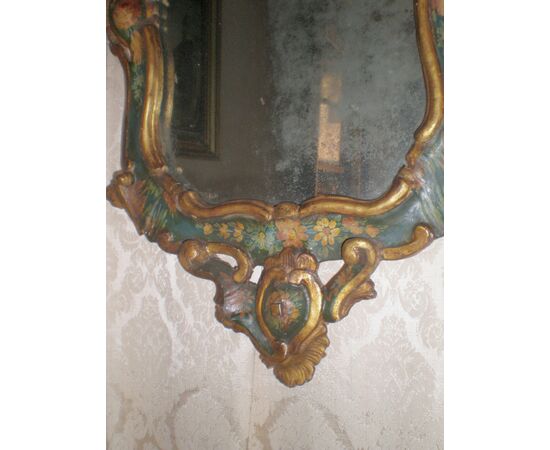 Venetian lacquered mirror, 18th century