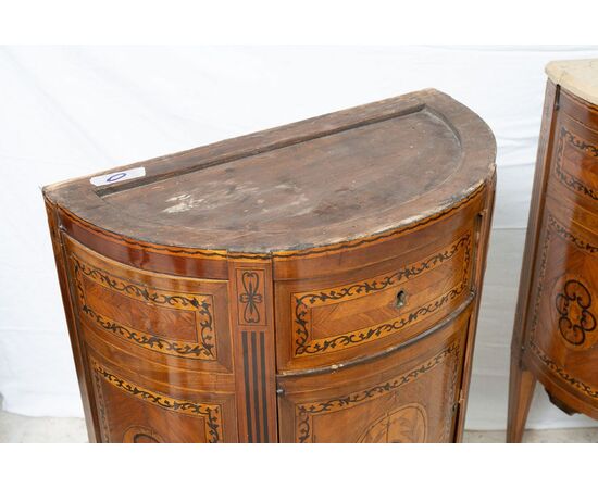 Pair of antique Louis XVI Neapolitan demi-lune sideboards belonging to the second half of the 18th century.