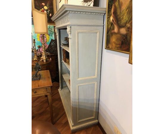 Lacquered bookcase