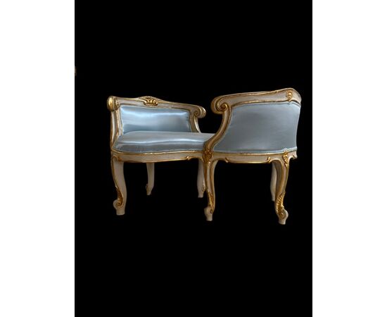 Lacquered and gilded small sofa