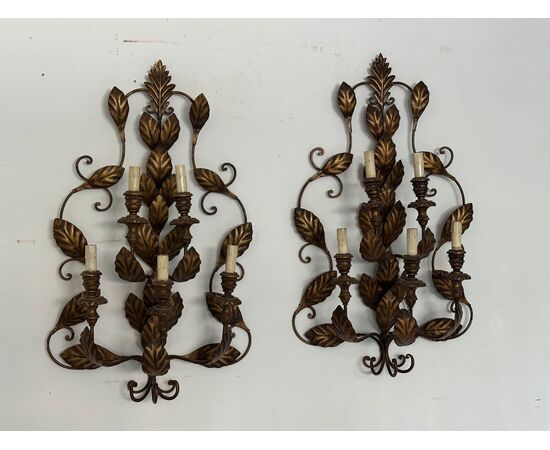 Pair of antique 5-light sconces from the late 19th century with leaf motifs