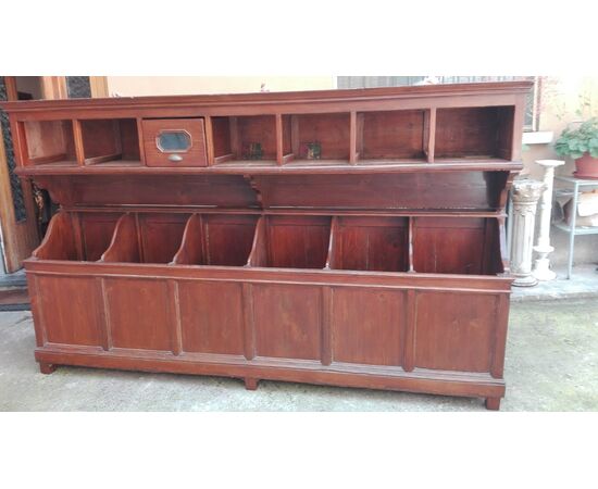 Grocery store furniture