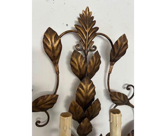 Pair of antique 5-light sconces from the late 19th century with leaf motifs