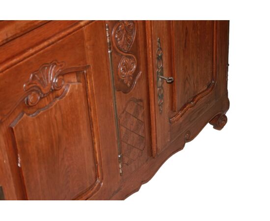 Large late 1800s Provençal sideboard with 3 doors in oak wood