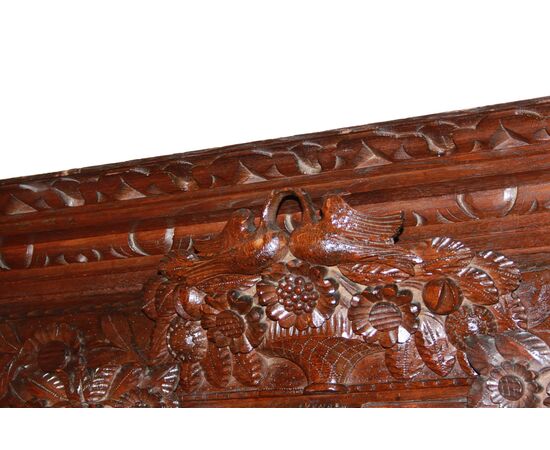 Armadio francese del 1700 Normandia da Matrimonio Mariage in legno di rovere riccamente intagliato
