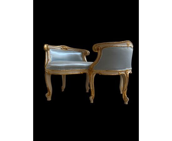 Lacquered and gilded small sofa