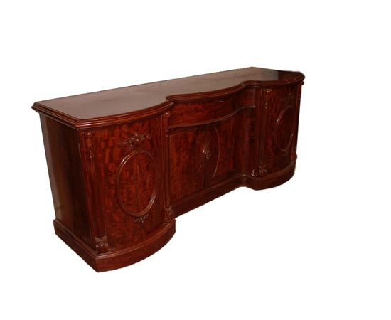 Large English Victorian style mahogany sideboard, 1800s