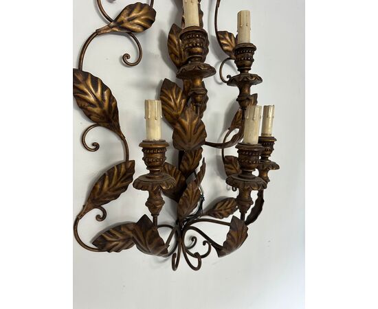 Pair of antique 5-light sconces from the late 19th century with leaf motifs