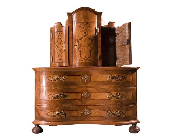 Stupendo Piccolo trumeau in noce Austriaco del 1700 stile Maria Antonietta con intarsi