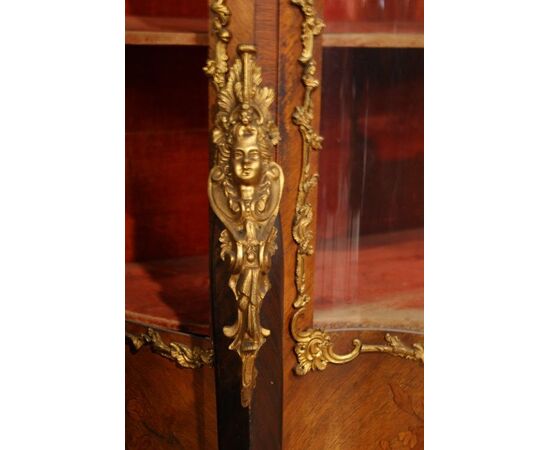 Stunning Louis XV inlaid display cabinet with bronze appliques and caryatids.