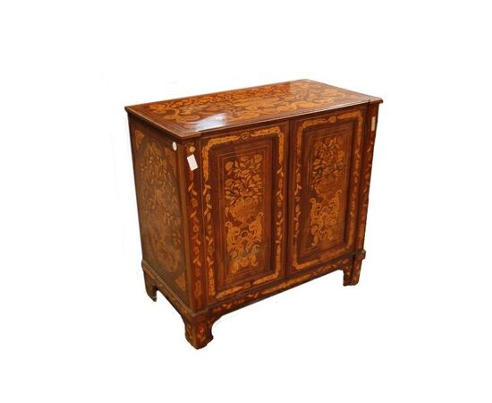 Early 1800s Dutch inlaid mahogany cabinet