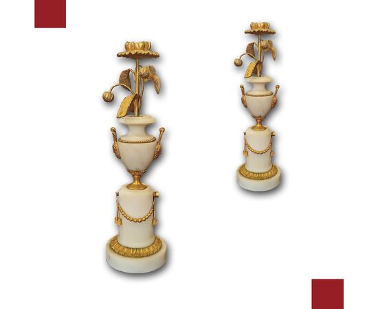 PAIR OF NEOCLASSICAL CANDLESTICKS LATE 18TH CENTURY