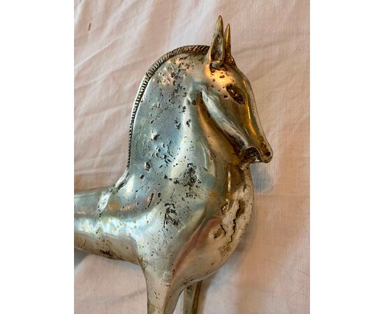 Scultura cavallo futurista