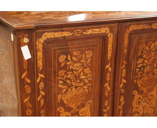Early 1800s Dutch inlaid mahogany cabinet