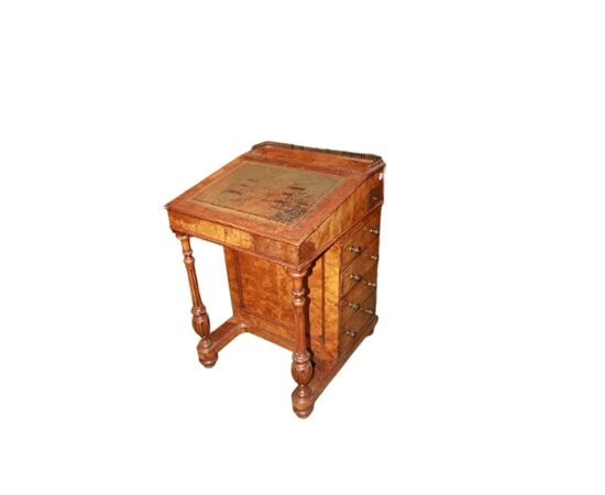 English Davenport from the second half of the 19th century in walnut and walnut burl