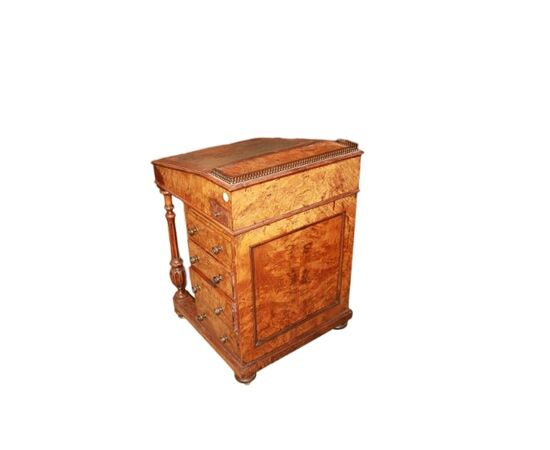 English Davenport from the second half of the 19th century in walnut and walnut burl