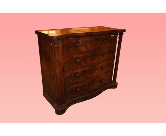 Large and majestic English chest of drawers from the 1800s, Regency style, in mahogany and mahogany feather.