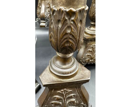Set of 4 candlesticks, Chiseled brass candle holders – Neoclassical.