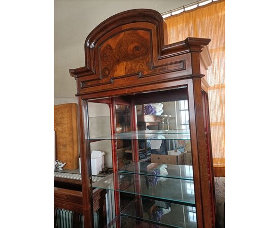 Late 19th-century display cabinet