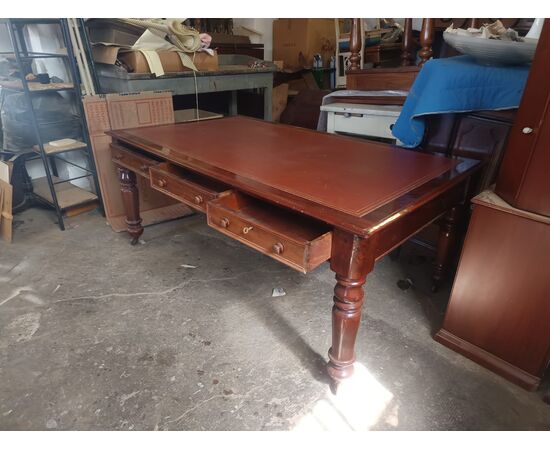 Meeting table / desk