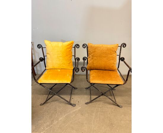 Coppia di poltrone in ferro battuto classiche XX sec 96x74x55cm