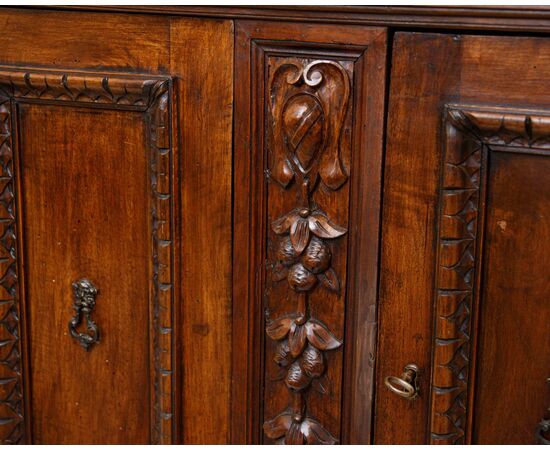 19th century, Sideboard