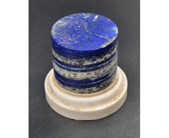 Lapis lazuli and marble display base – Italy, early 20th century