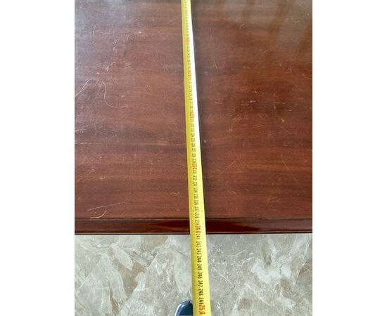 Extendable table