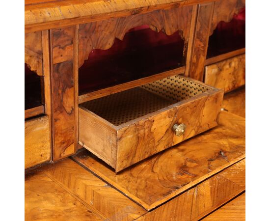 Emilian Walnut and Burl Walnut Trumeau, 18th Century