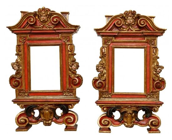 Veneto, 17th century, Pair of tabernacle frames