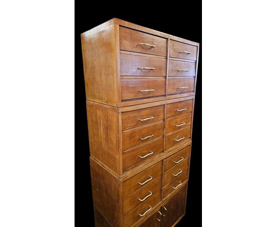 Office chest of drawers