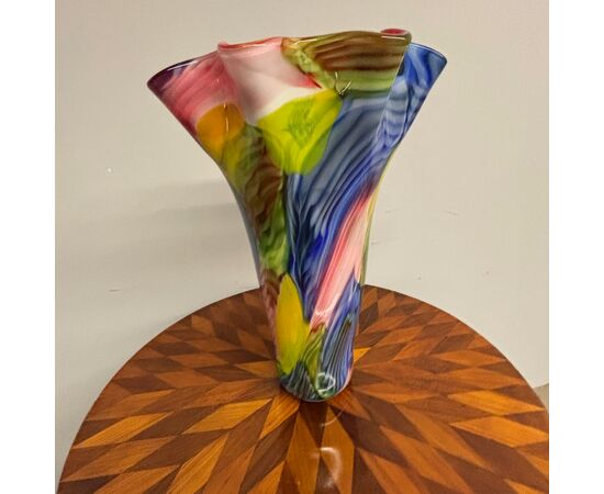 Grande vaso vetro  di Murano Multicolore a fiore . anni 80 . h 48