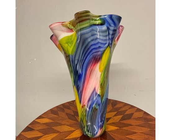 Grande vaso vetro  di Murano Multicolore a fiore . anni 80 . h 48