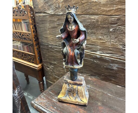 Antique sculpture of the Madonna on the throne. Polychrome painted, 17th century, h 35