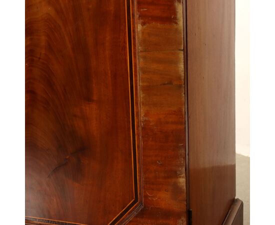 Large English Mahogany Bookcase, England, first quarter of the 19th Century