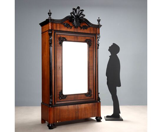 Louis Philippe wardrobe, Kingdom of the Two Sicilies, Third Quarter 19th Century