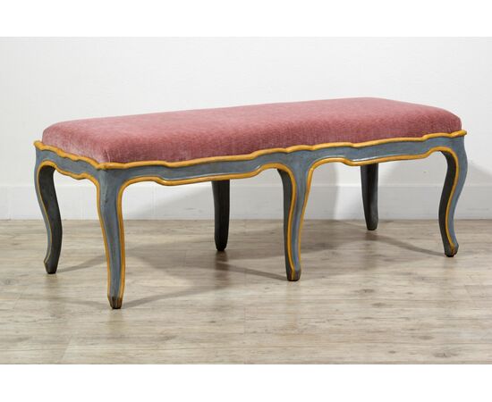 Panca in legno intagliato e laccato, Epoca Barocchetto, Piemonte, metà XVIII secolo