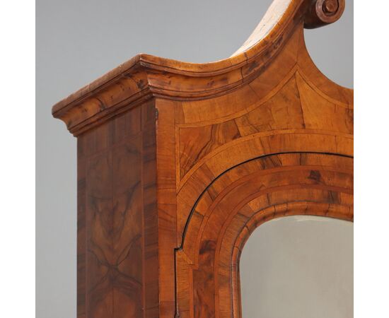 Emilian Walnut and Burl Walnut Trumeau, 18th Century