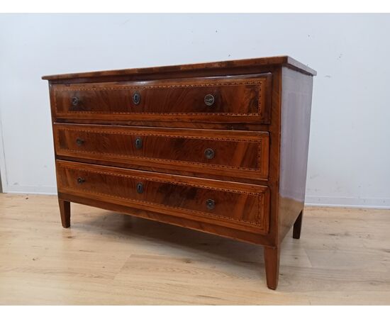 Louis XVI Directoire inlaid walnut chest of drawers - dresser - late 18th century/1700s