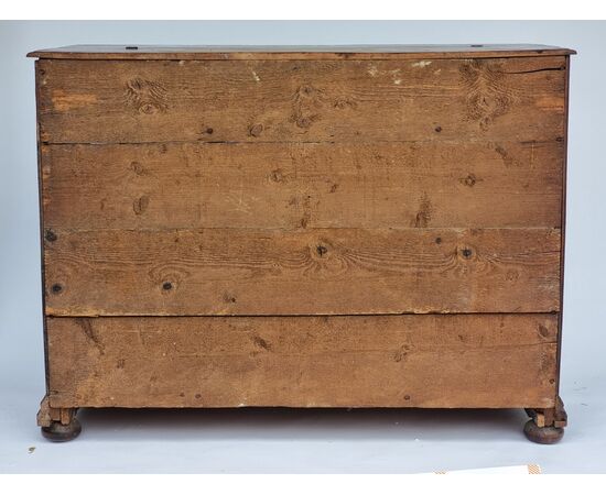 Walnut drop-front chest of drawers, Veneto, second half of the 17th century