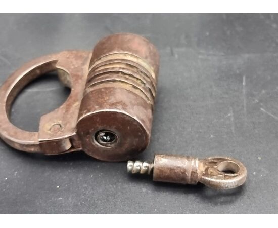 German wrought iron padlock with original key – 18th century