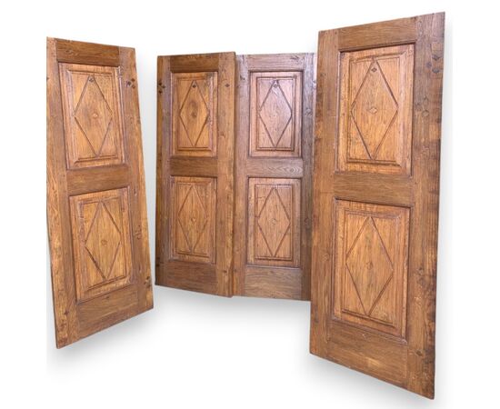 PTS896 - No. 4 poplar and oak doors, 18th century, measuring cm W 75 x H 200