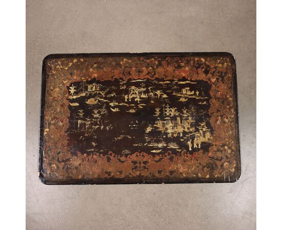 Chinoiserie table, China, third quarter of the 19th century