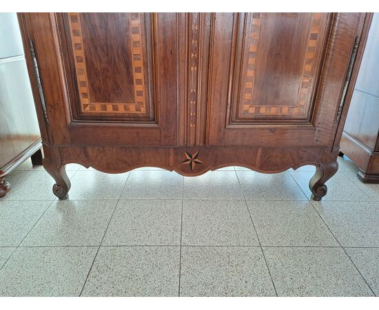 Credenza in noce H223 - L 130 -P 70