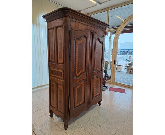 Credenza in noce H223 - L 130 -P 70
