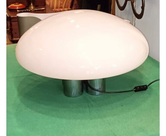 Magnolia Table Lamp