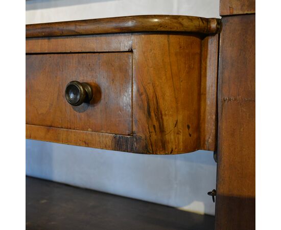 Tuscan Walnut Servante