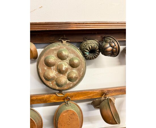 Antique copper pot rack from the early 1900s with antique branches, 93x70cm