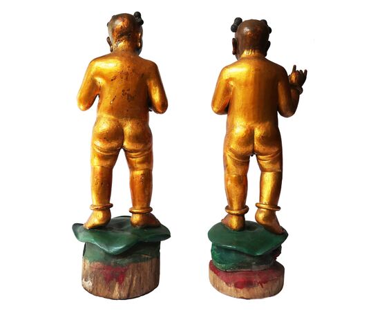 Pair of carved and lacquered wooden sculptures, China, Qing Dynasty, Guangxu period (1871-1908)